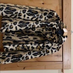 Leopard coat